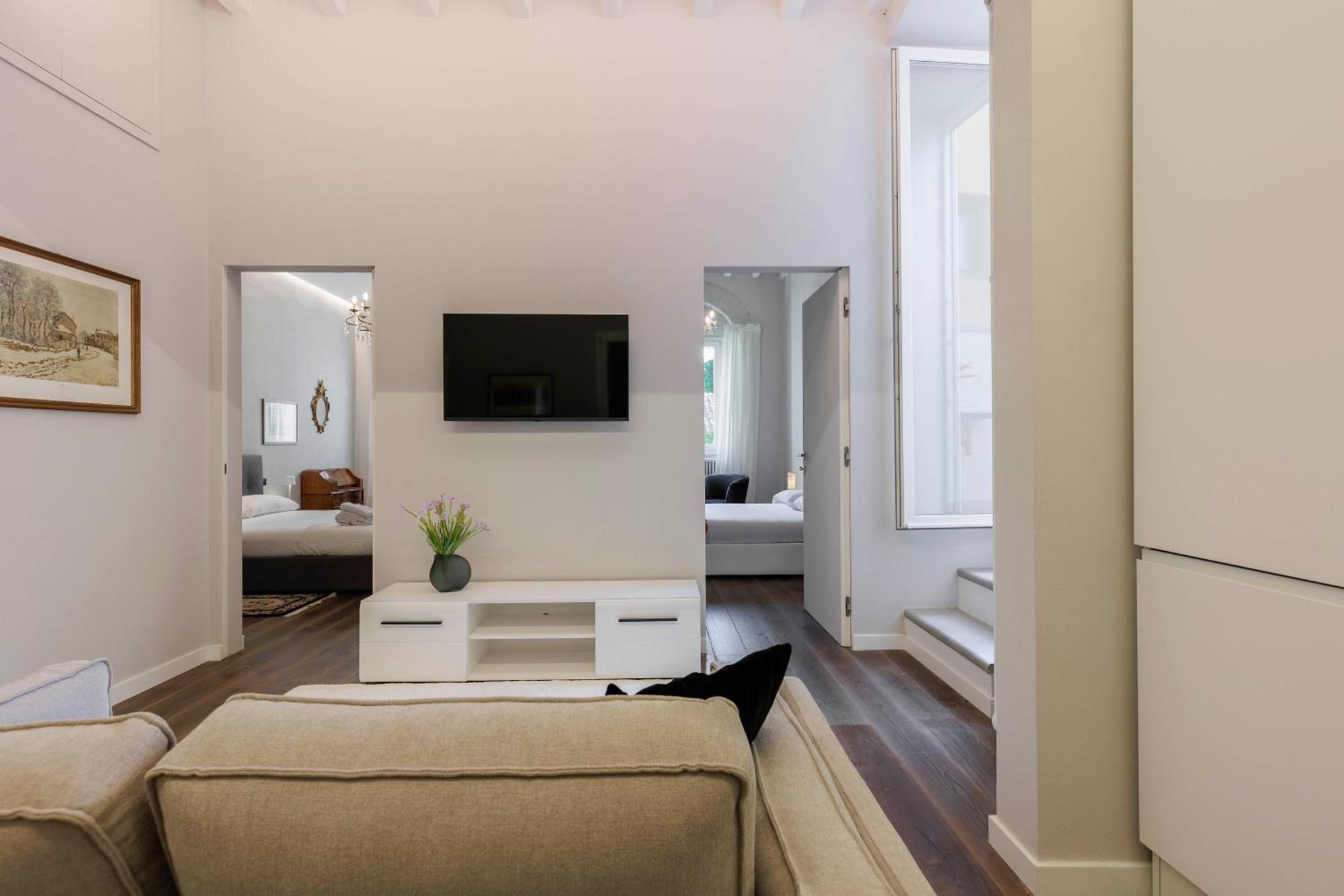 Torrigiani Charming Apartment Флоренция Экстерьер фото